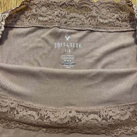 American Eagle Lacey Ribbed Soft & Sexy Bodysuit - Picture 3 of 4